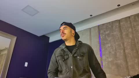 Snapshot of kaletattoos chatting on October 2025 10:59:02 AM Kale online show from October 2025 10:59:02 AM