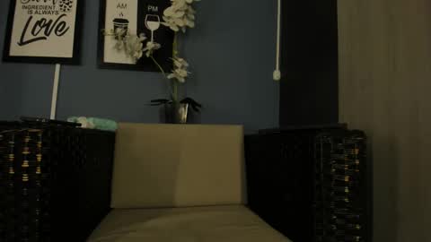 Snapshot of kaletattoos chatting on November 2025 11:10:01 AM Kale online show from November 2025 11:10:01 AM