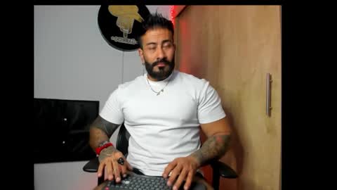 Snapshot of kaleth_price chatting on November 2025 10:09:01 PM Kaleth Price online show from November 2025 10:09:01 PM