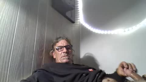 Snapshot of kalifornia91666 chatting on October 2025 05:39:02 AM kalifornia91666 online show from October 2025 05:39:02 AM