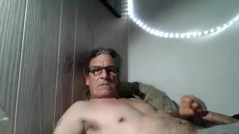 Snapshot of kalifornia91666 chatting on October 2025 06:17:01 AM kalifornia91666 online show from October 2025 06:17:01 AM