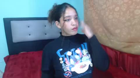 Snapshot of kalipso_n_jones chatting on December 2024 04:53:02 PM Kalipso and Jones online show from December 2024 04:53:02 PM