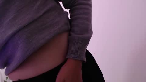 kamilew online show from September 2025 06:52:01 PM