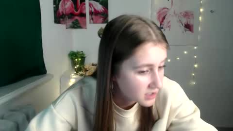 kamilla_love_ online show from October 2025 12:45:01 PM