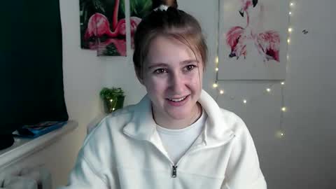 kamilla_love_ online show from October 2025 12:23:02 PM