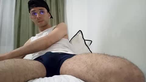 Snapshot of kamiloonfire chatting on November 2025 05:38:01 AM kamiloonfire online show from November 2025 05:38:01 AM