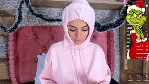 hello  Im Danni online show from December 2024 08:32:02 AM