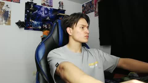 Snapshot of kanekixxxhot chatting on October 2025 01:12:02 PM andres online show from October 2025 01:12:02 PM