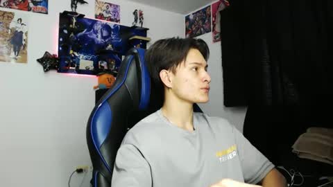 Snapshot of kanekixxxhot chatting on October 2025 01:23:02 PM andres online show from October 2025 01:23:02 PM