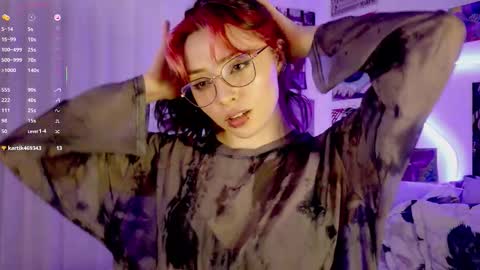   online show from November 2025 01:06:01 AM