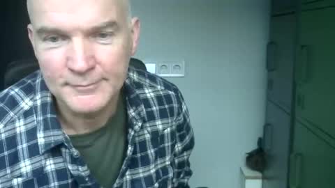 Snapshot of kapitein_rob chatting on December 2024 12:51:02 PM Robbie online show from December 2024 12:51:02 PM