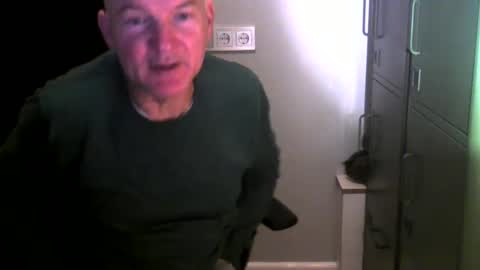 Snapshot of kapitein_rob chatting on December 2024 06:00:02 AM Robbie online show from December 2024 06:00:02 AM