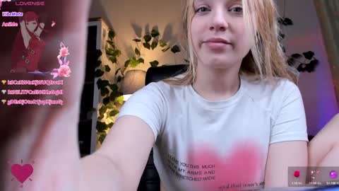 Lera online show from February 2025 03:32:02 AM