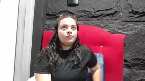 Karen online show from November 2025 06:07:01 PM