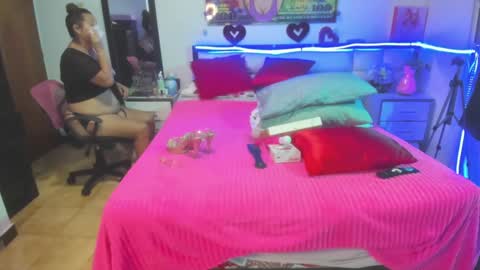Karen online show from December 2024 03:09:02 AM