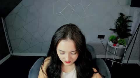 karen_morgan online show from December 2024 12:01:01 PM