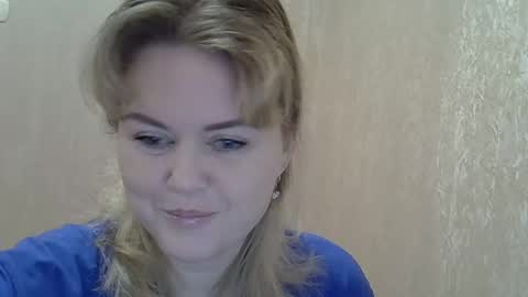karennelsonx online show from December 2024 10:49:02 AM