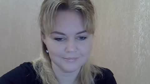 karennelsonx online show from December 2024 03:58:01 PM