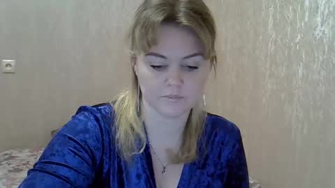 karennelsonx online show from December 2024 05:16:01 PM