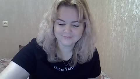karennelsonx online show from December 2024 08:04:02 AM