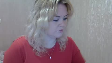 karennelsonx online show from February 2025 12:17:01 PM