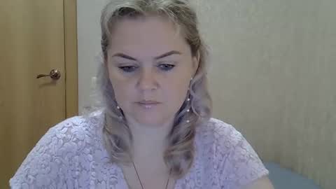 karennelsonx online show from September 2025 08:47:02 AM