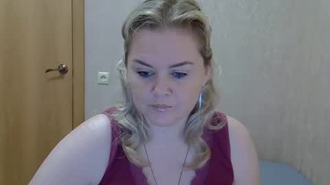 karennelsonx online show from September 2025 01:05:02 PM