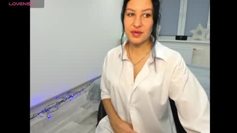 KarensVIP online show from December 2024 05:20:01 AM