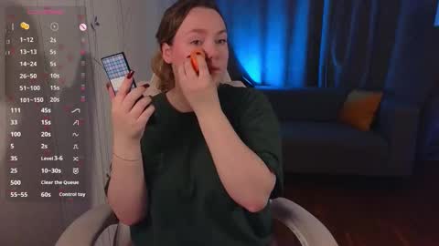 Snapshot of kari_lunna chatting on October 2025 02:59:01 AM Karoline online show from October 2025 02:59:01 AM