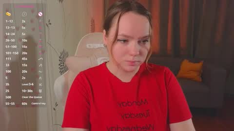 Snapshot of kari_lunna chatting on November 2025 03:08:02 AM Karoline online show from November 2025 03:08:02 AM