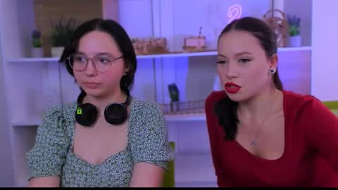 kari_pirs online show from September 2025 08:49:01 AM