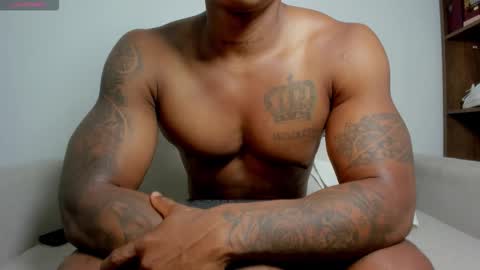 Snapshot of karimthompson chatting on October 2025 01:23:04 PM Karim online show from October 2025 01:23:04 PM