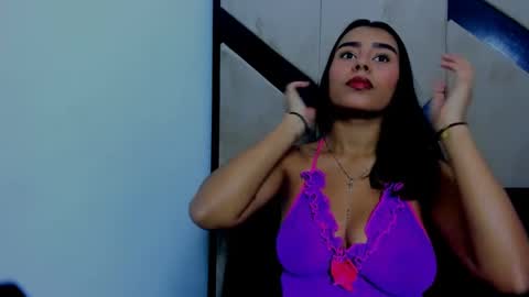 Snapshot of karina_aurora chatting on February 2025 05:51:02 AM karina_aurora online show from February 2025 05:51:02 AM