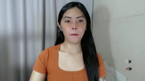 I AM BELLE online show from February 2025 01:25:01 PM