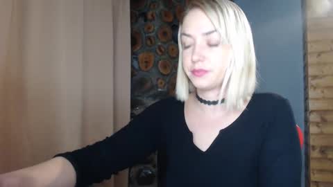 Snapshot of karina_fun chatting on January 2025 03:34:02 AM karina online show from January 2025 03:34:02 AM