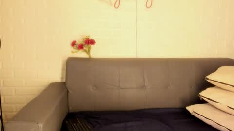 Kari online show from November 2025 11:42:02 AM