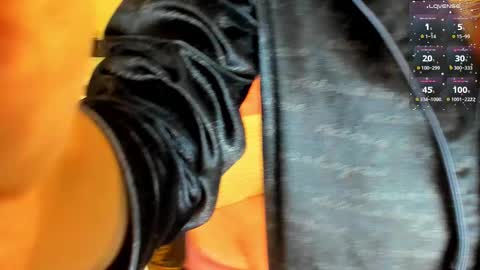 Snapshot of karinadeniss chatting on March 2025 04:15:02 AM Onlyfans cute valerri Real Nme Valerri online show from March 2025 04:15:02 AM