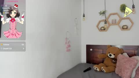 Karina online show from March 2025 03:18:02 PM