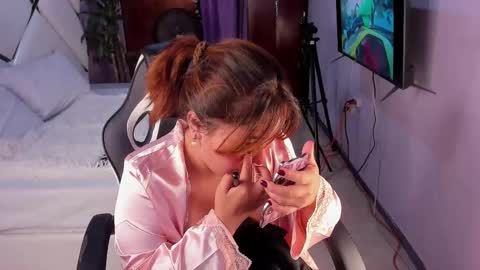 karinasanchezz online show from September 2025 01:07:02 AM