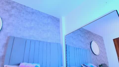 Snapshot of karla__ruiz chatting on October 2025 08:18:01 PM Karla online show from October 2025 08:18:01 PM