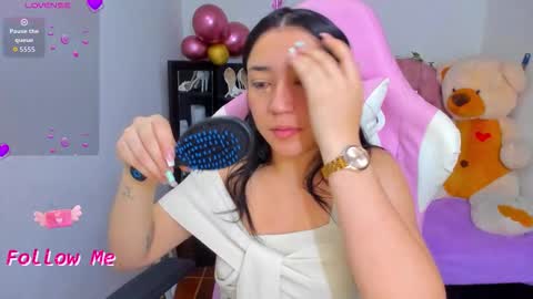 Snapshot of karla_cutee1 chatting on October 2025 10:37:02 AM karla online show from October 2025 10:37:02 AM