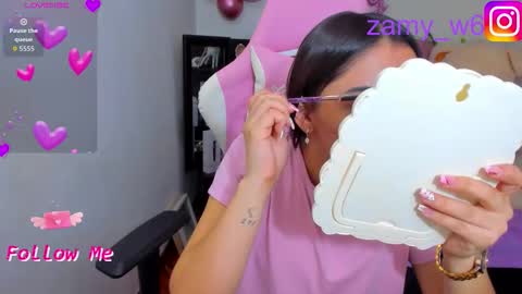 Snapshot of karla_cutee1 chatting on October 2025 03:51:02 PM karla online show from October 2025 03:51:02 PM