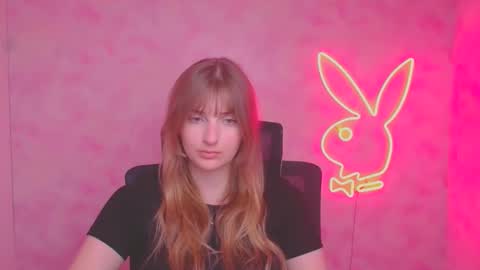 Karla online show from September 2025 05:18:02 AM