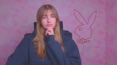 Karla online show from September 2025 05:11:02 AM