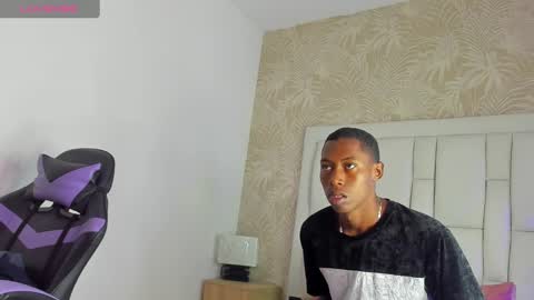 karllhil online show from March 2025 11:53:01 AM