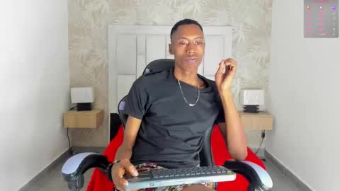 karllhil online show from September 2025 11:45:01 AM