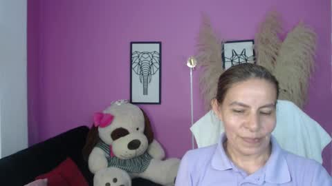 Snapshot of karlye_hot chatting on October 2025 02:00:01 AM KARLYE online show from October 2025 02:00:01 AM