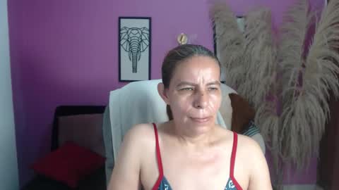 Snapshot of karlye_hot chatting on October 2025 05:15:01 AM KARLYE online show from October 2025 05:15:01 AM