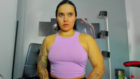   online show from February 2025 04:53:01 PM