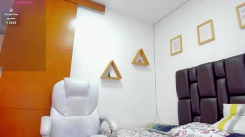 Karol online show from October 2025 11:54:02 AM